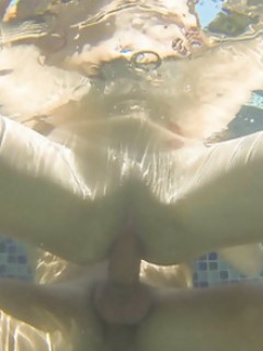 Natalie Heart Gets Fuck Hard In Swimming Pool