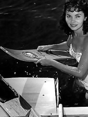 Playmate Joyce Nizzari Pic 8