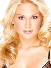 Playboy Babe Katie Jones Pic 1