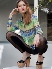 Meet Breathtaking Caroline Pic 1