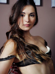 Super Sexy Brunette Lukki lima Pic 13