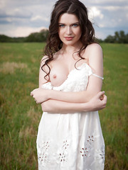 creamy body with pink puffy nipples Pic 4