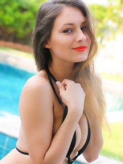 Russian Bikini Model Yaryna Teasing By The Pool