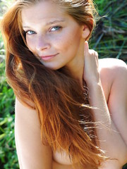 naked body and alluring beauty Pic 14