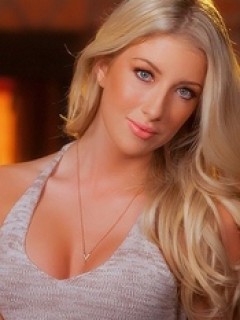 Kathrynn St-croixx