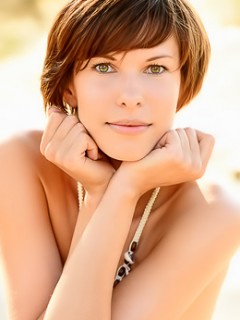 Susi R Stunningly Lovely