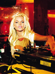 Playmate of January 2004 Colleen Shannon Pic 4