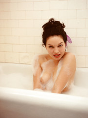 Sexy playboy babe linda vargas Pic 8