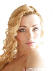 Presenting Victoria S Pic 6